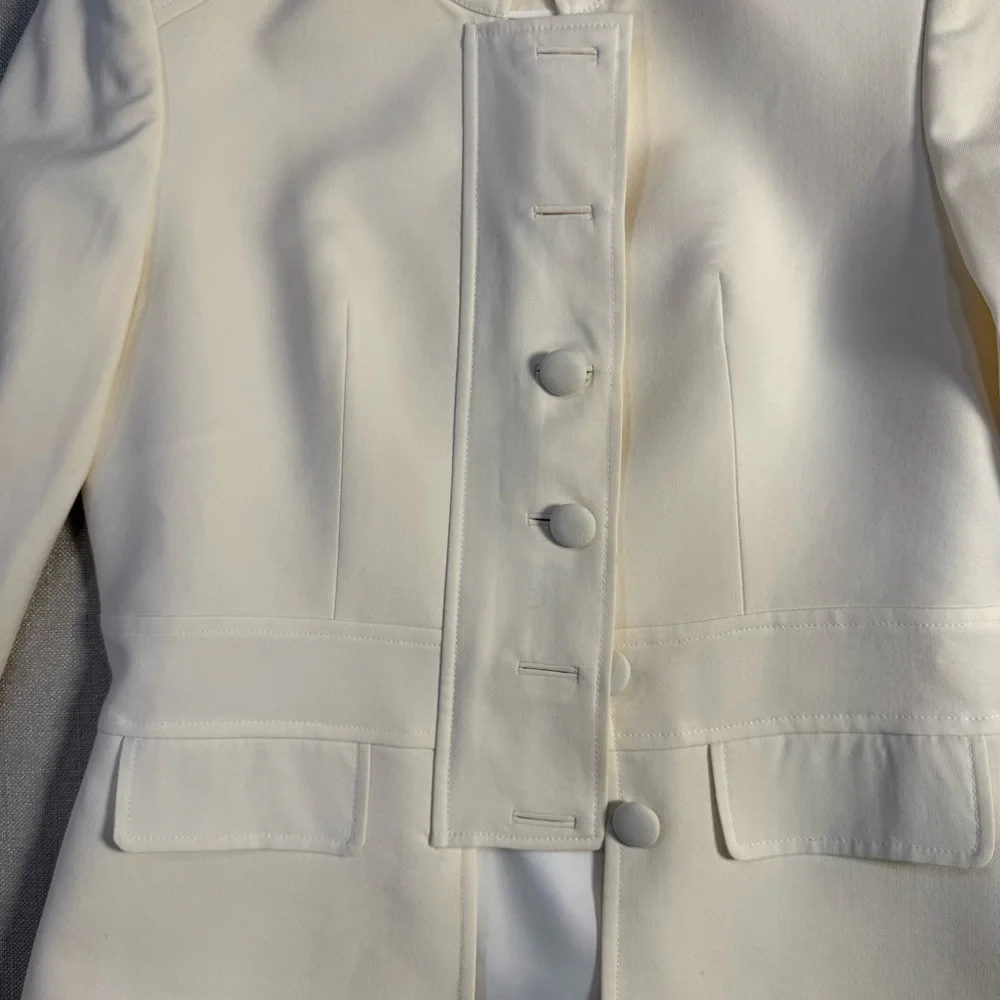 Loro Piana Ivory Women's Suit Jacket - Picture 2 of 6